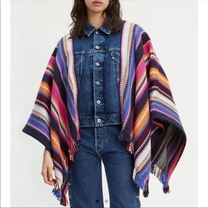 Levi’s Poncho Trucker Jacket - Dark Wash